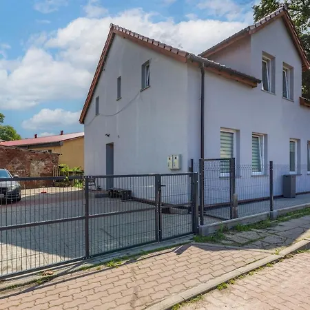Apartament Nad Jeziorem - Ogrod & Parking By Renters * Kolczewo